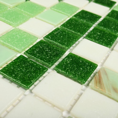 Bonaparte Grass 32,7x32,7x4 (чип 20x20 мм) Мозаика стеклянная